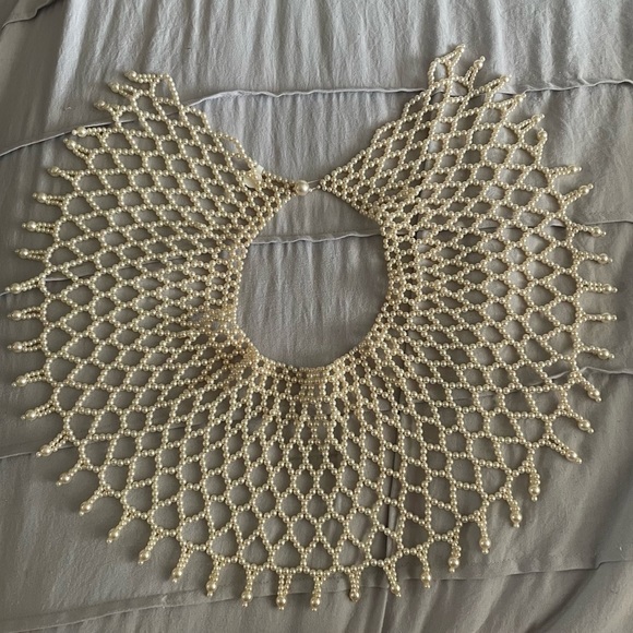 Jewelry - Ended
vintage Faux Pearl Collar Necklace Wide Bib Beadwork Costume Jewelry